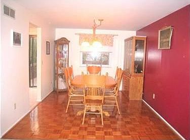 3rd image of 146 McDonald Dr