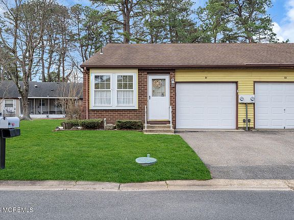 4th image of 7A Greenwood Lane
