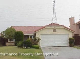 1904 Saint Helens Ave, Bakersfield, CA 93304