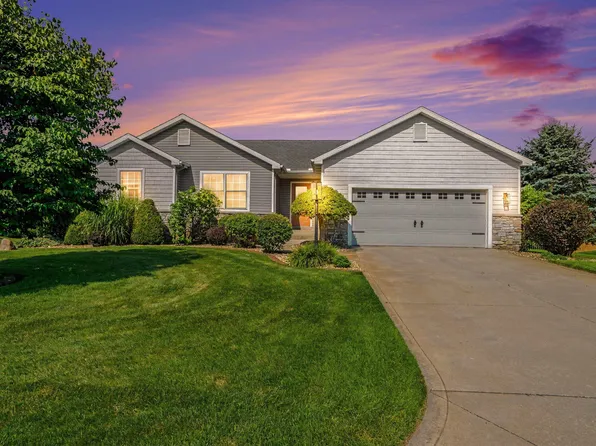 53373 Victor Dr, Granger, IN 46530
