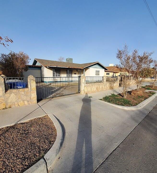 1st image of 8117 Valley View Dr