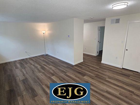 5th image of 85 E Ridge Rd #A