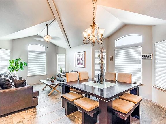5th image of 12014 Stansbury Dr