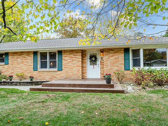 2nd image of 2368 Shoreham Dr