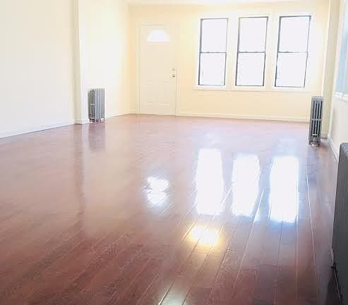 4th image of 15068 116th Ave