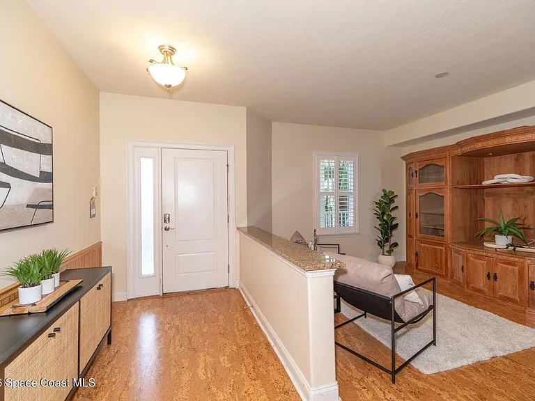 1 8th Ave #1204 — Photo 23