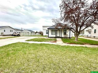 1005 12th St, Wisner, NE 68791