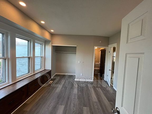 4th image of 1101 Radcliffe Dr #1101