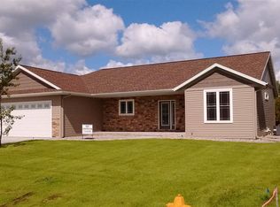 880 Torrey Pines Way, Plover, WI 54467