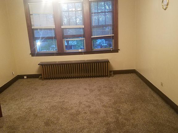 Living Room - out front windows