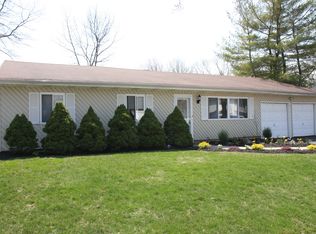 22 Rush St, Port Jefferson Station, NY 11776