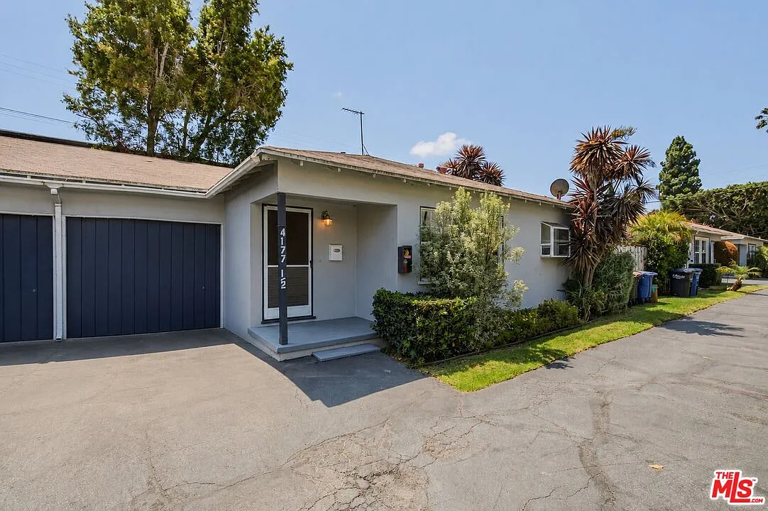 2 bed, 1.0 bath, 800 sqft, $4,395 — Photo 4