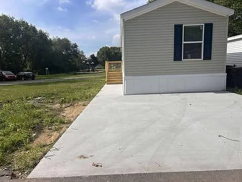 1083 W Highway 2 — Photo 17