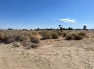 92 Ste Vic Ave #I12, Lancaster, CA 93535