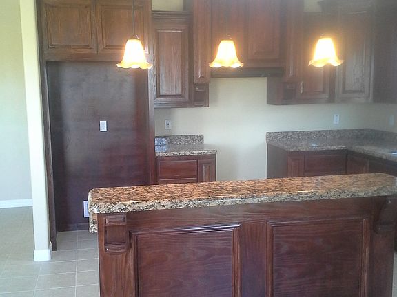 5th image of 8726 Albatross St