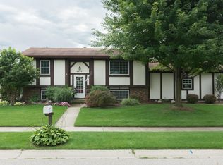 4638 Blackfoot Dr SW, Grandville, MI 49418