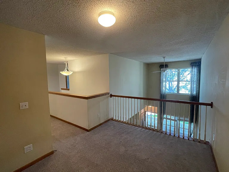 1725 Countryside Dr — Photo 5