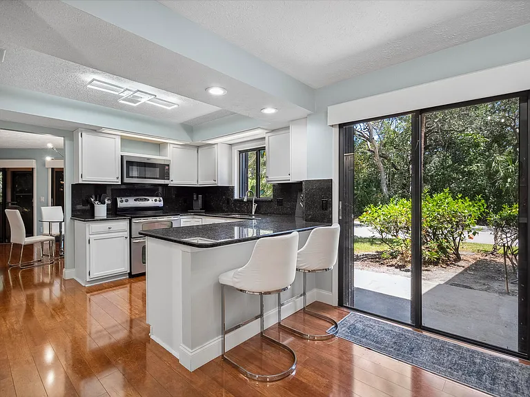 5300 SE Schooner Oaks Way — Photo 11