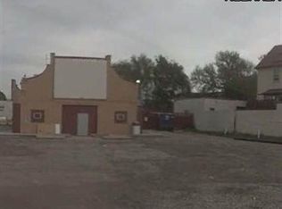 1527 E Market St, Akron, OH 44305