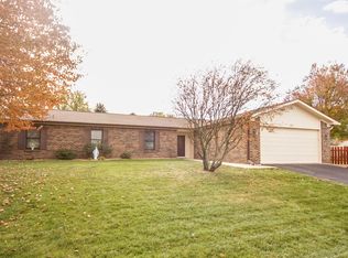 8401 Chittimwood Dr, Indianapolis, IN 46227