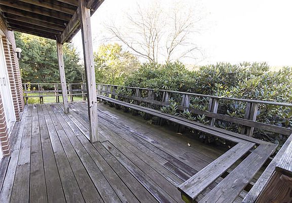 3rd image of 1190 Piedmont Rd