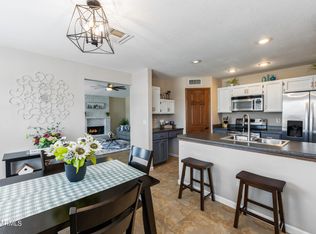 213 E Campo Bello Dr, Phoenix, AZ 85022