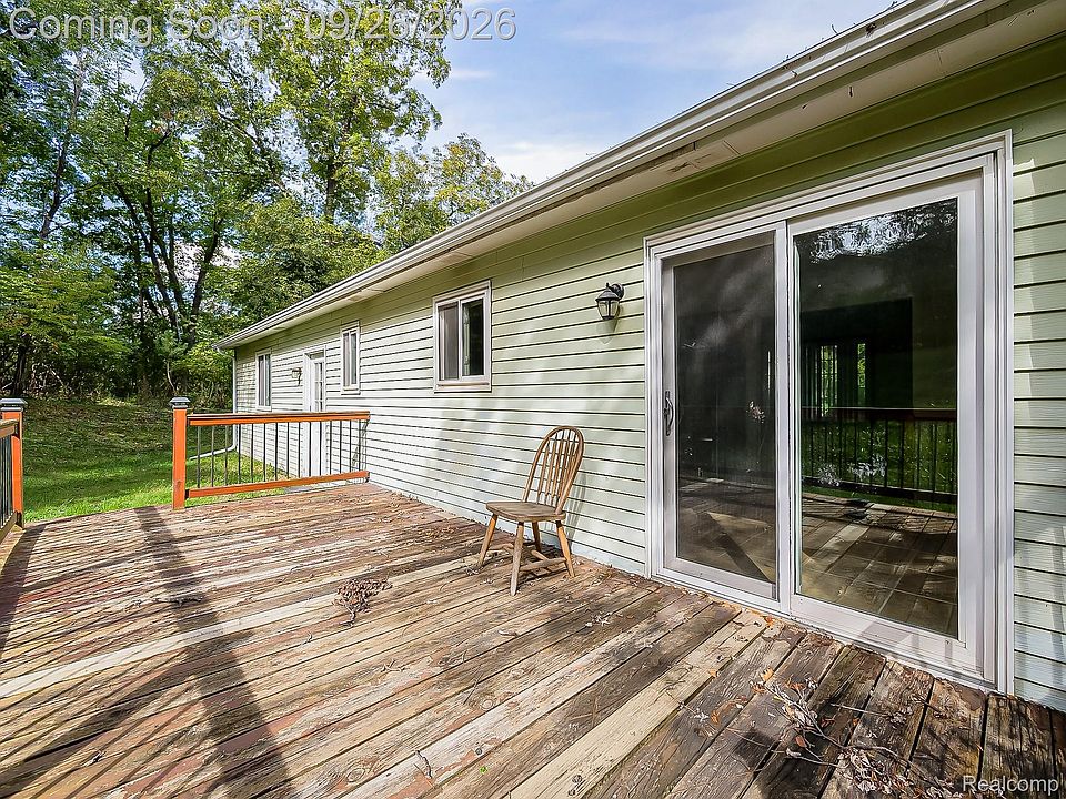 6995 Leytonstone Blvd, photo 24