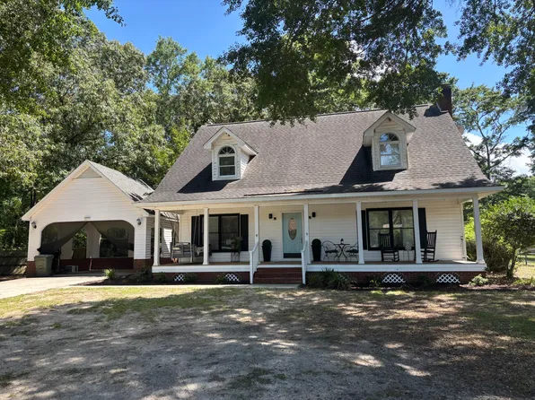 40 Club Forest Ct, Sumter, SC 29154