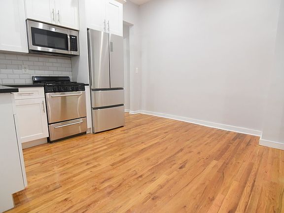 5th image of 619 W 135th St #87B