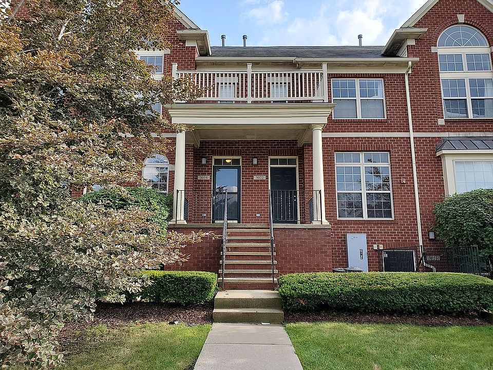1st image of 3018 Camden Dr #1