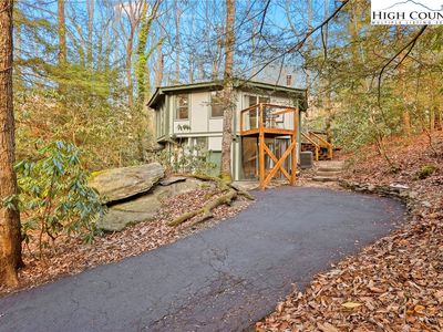 129 Laurel, Boone, NC, 28607