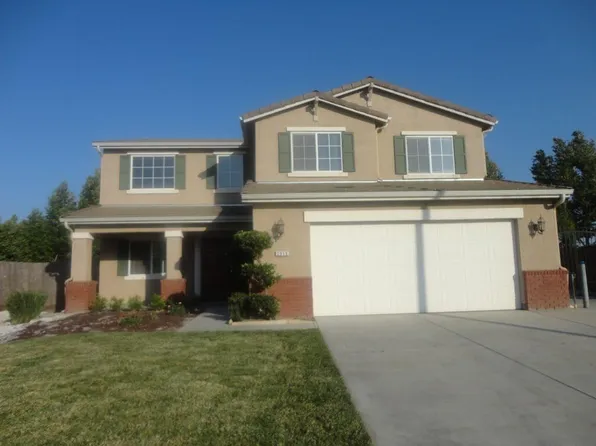 2019 W Claridge Way, Hanford, CA 93230