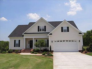 2nd image of 1422 Nottingham Dr