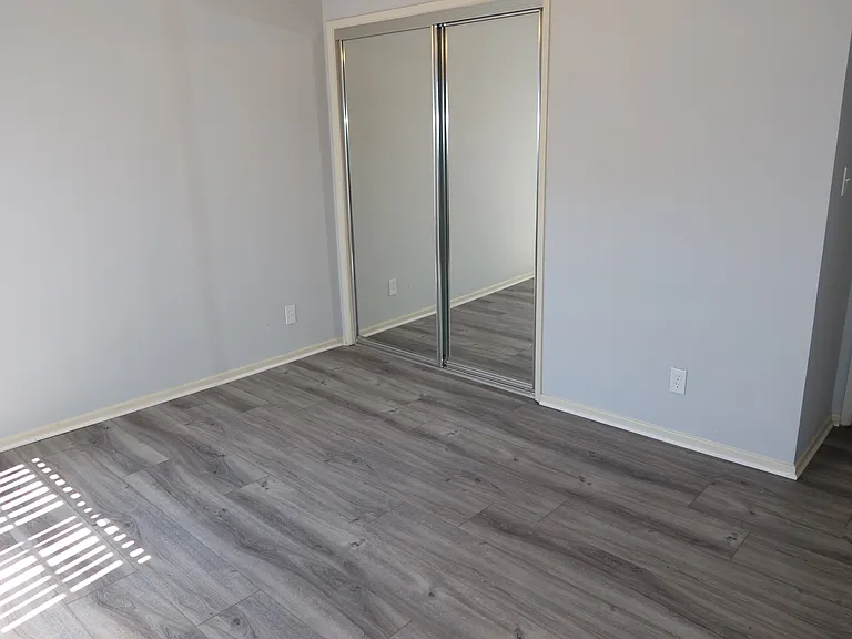 428 S Hamel Rd #10 — Photo 10