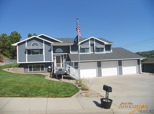 5208 Chateaux Ridge Ct, Rapid City, SD 57702