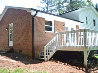 572 Oakwood Cres, Lexington, NC 27295