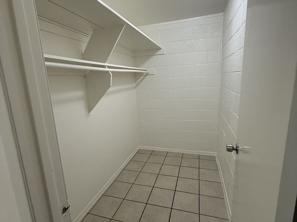 2100 E Desert Inn Rd