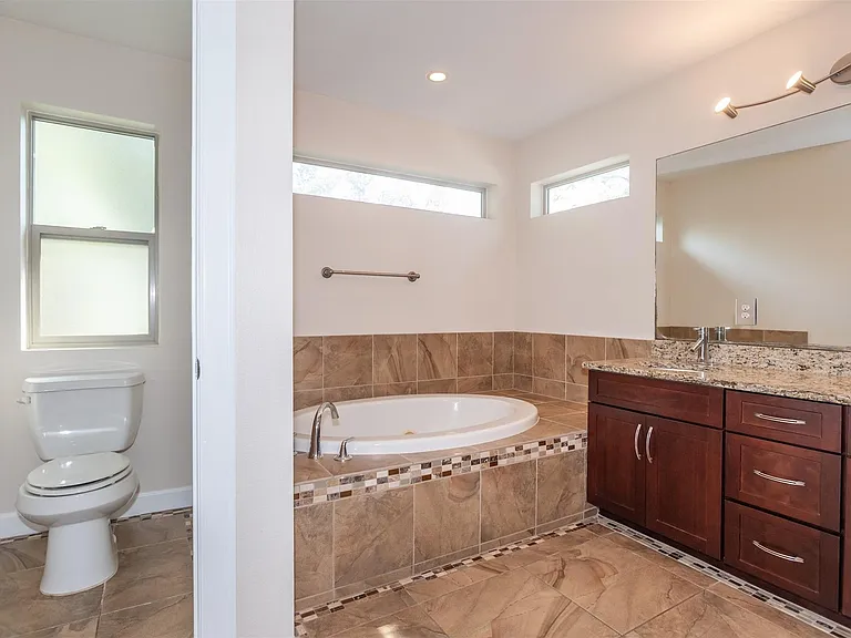 1514 Betty Jo Dr #B — Photo 29