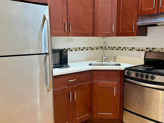 5th image of 550 W 140th St APT 3