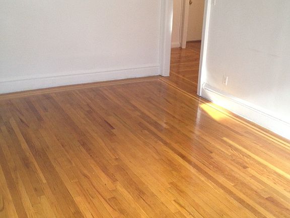 3rd image of 1462 Taylor Ave APT 3
