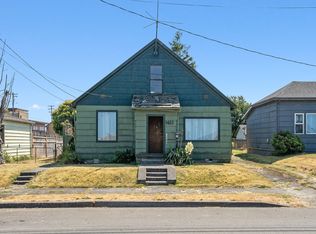 1411 1st St, Tillamook, OR 97141