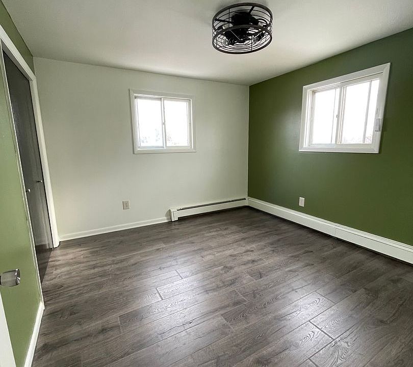 1st image of 1227 Howard Ave Unit 4