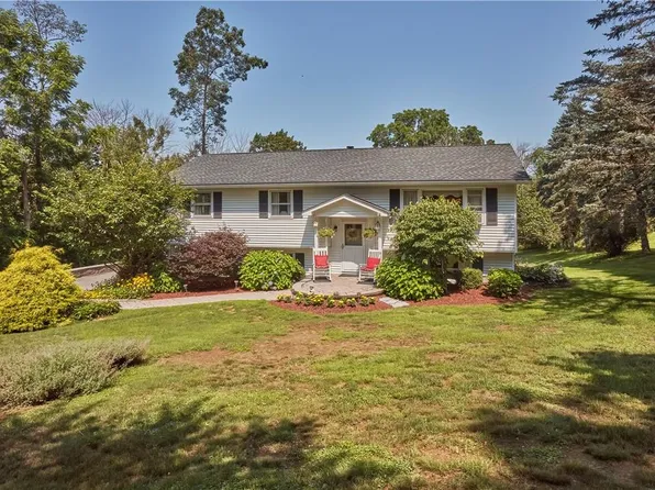 26 Beverly Drive, Warwick, NY 10990