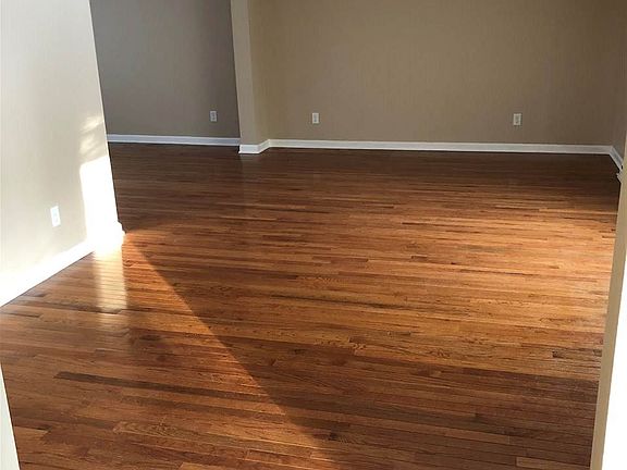 5th image of 5413 Gardenbrook Dr