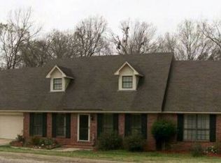 886 Breckenridge Dr, Benton, AR 72019