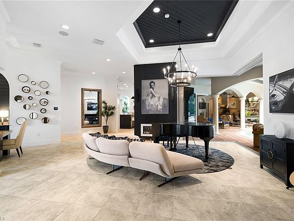 3rd image of 18580 Verona Lago DR