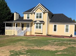 951 Lisa Kay Dr, Lawrenceville, GA 30046