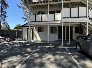 1032 Glenwood Way, South Lake Tahoe, CA 96150
