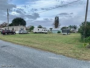 2nd image of 1009 Aster Ave