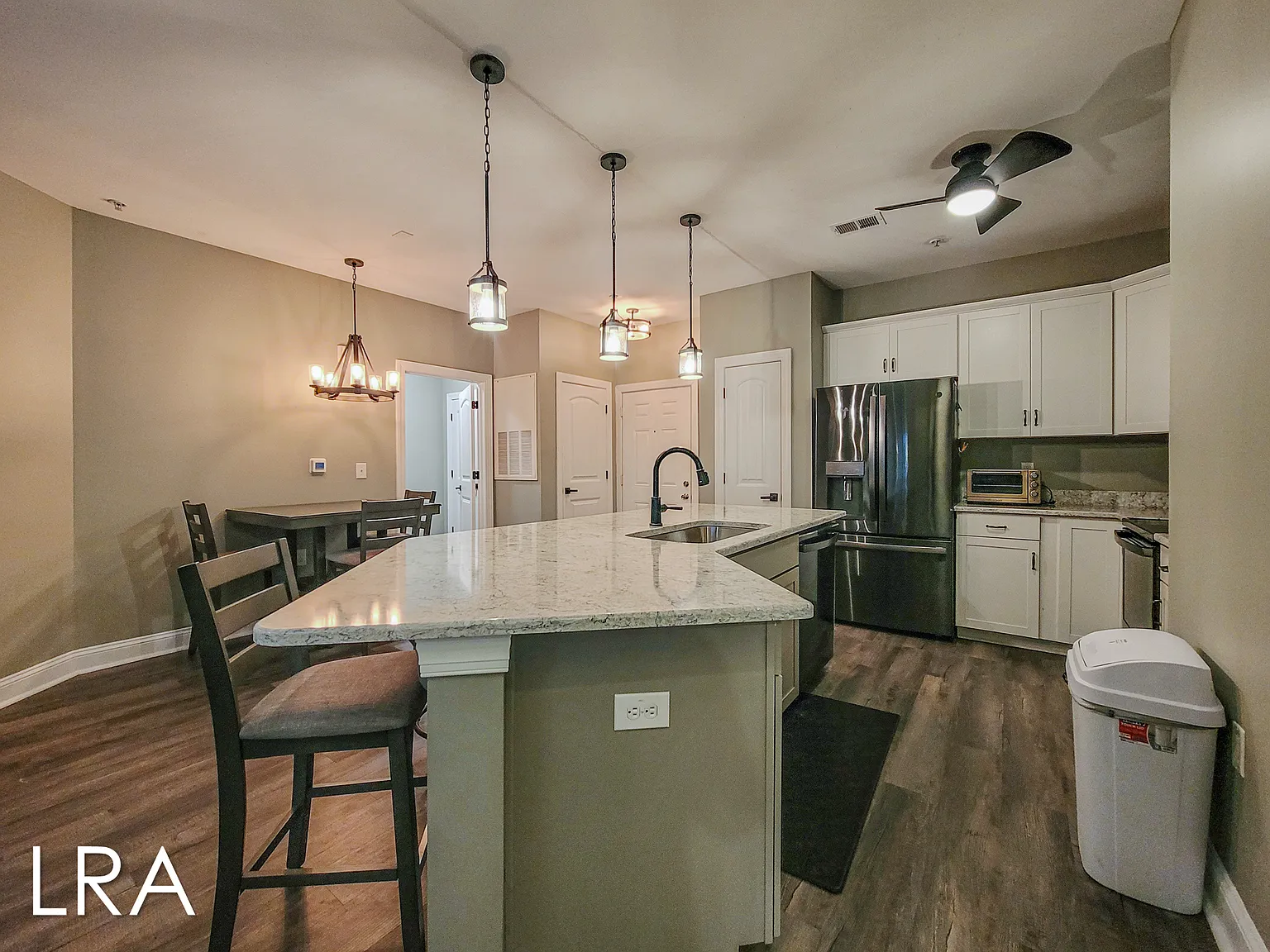 2 bed, $1,995 — Photo 4